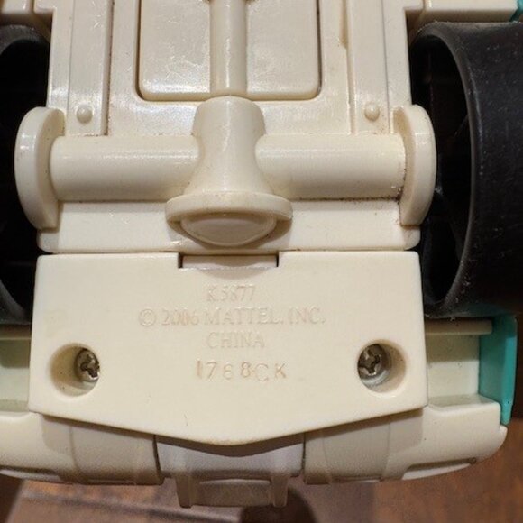 2006 Fisher Price Transforming Shark head Car Nivores Hot Rod Toy 6.5" - Picture 6 of 10